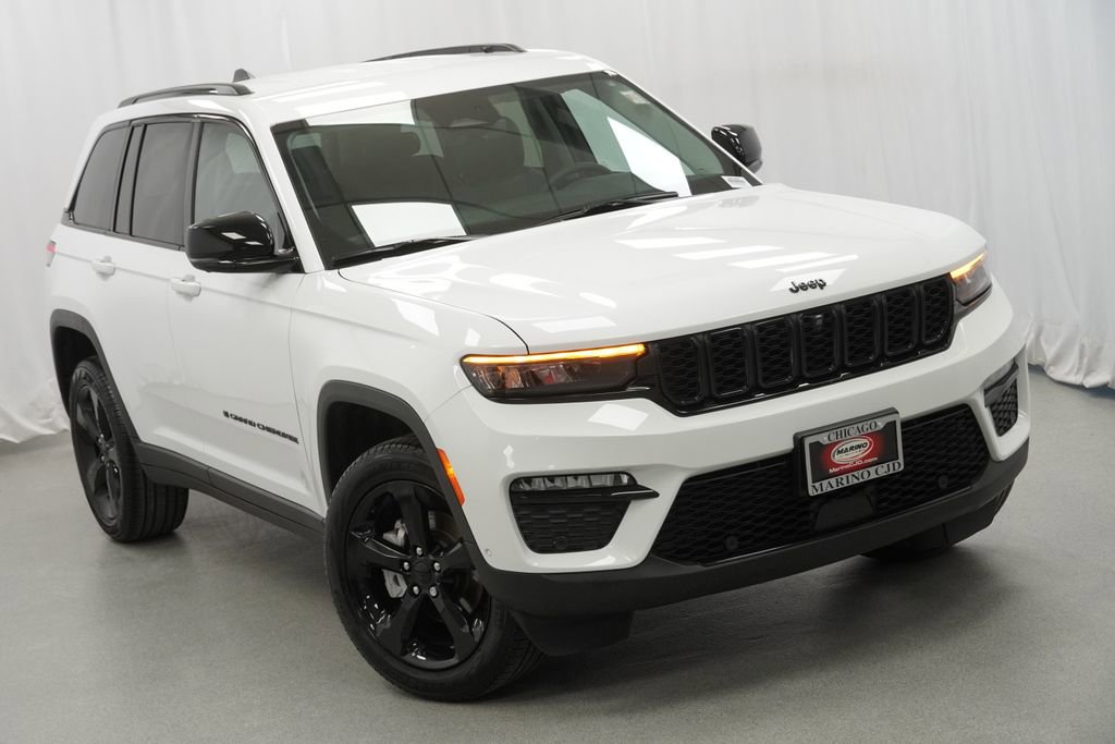 Certified 2023 Jeep Grand Cherokee Limited w/ Luxury Tech Group II AWD/4WD image 8