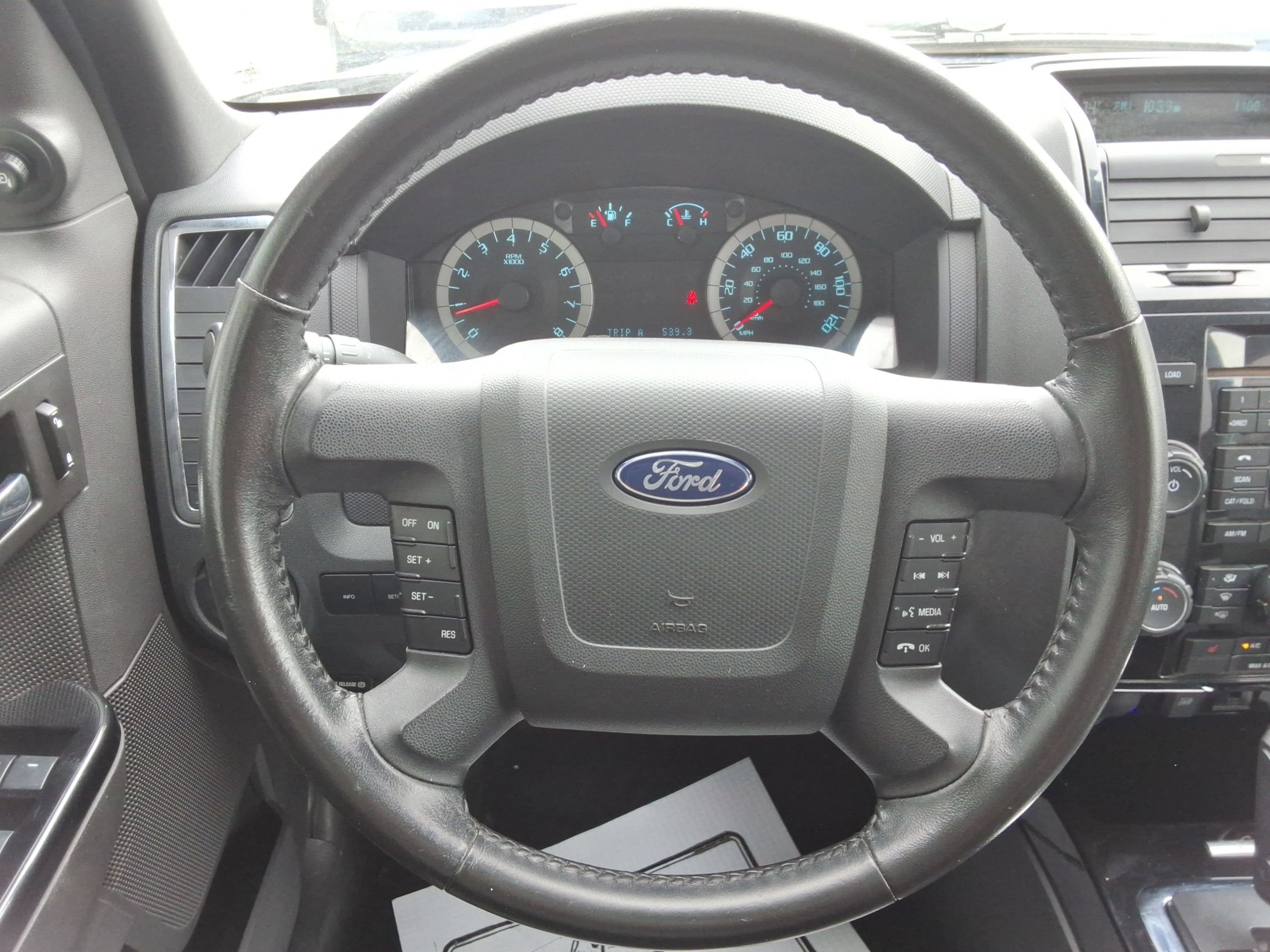 Used 2012 Ford Escape Limited AWD/4WD image 11
