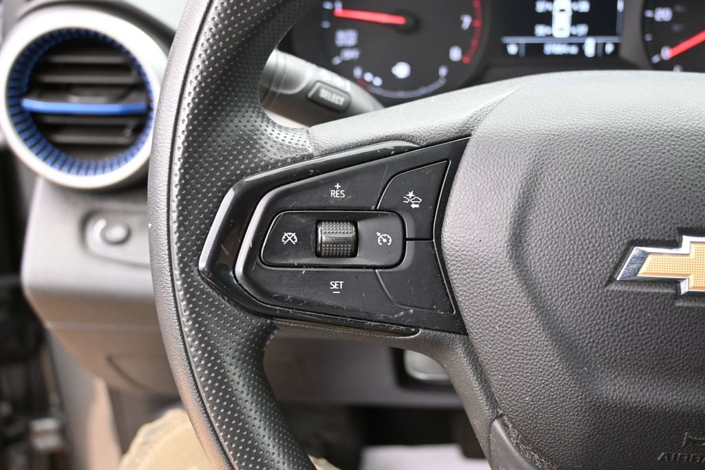 Used 2024 Chevrolet Trax LS w/ Driver Confidence Package FWD image 18