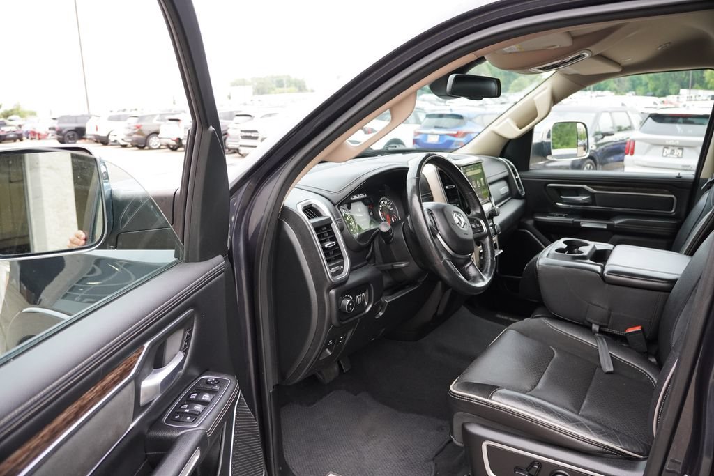 Certified 2019 RAM 1500 Laramie w/ Trailer Tow Group AWD/4WD image 15