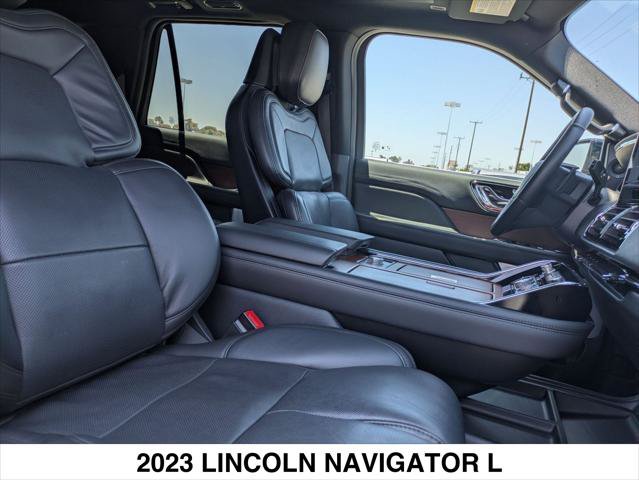 Certified 2023 Lincoln Navigator L Reserve AWD/4WD image 25