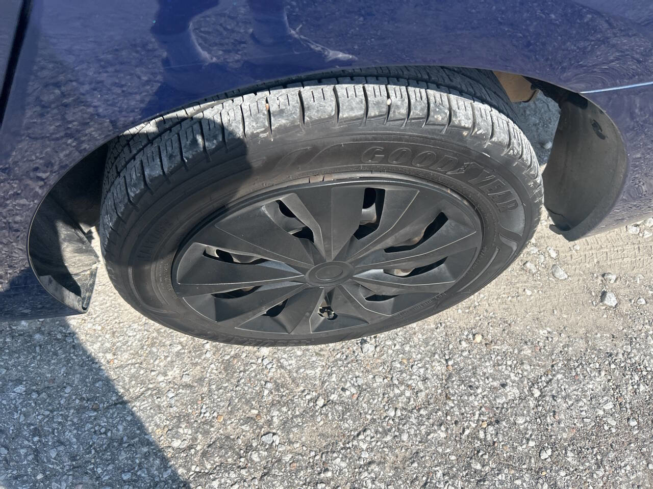 Used 2019 Nissan Sentra S image 10