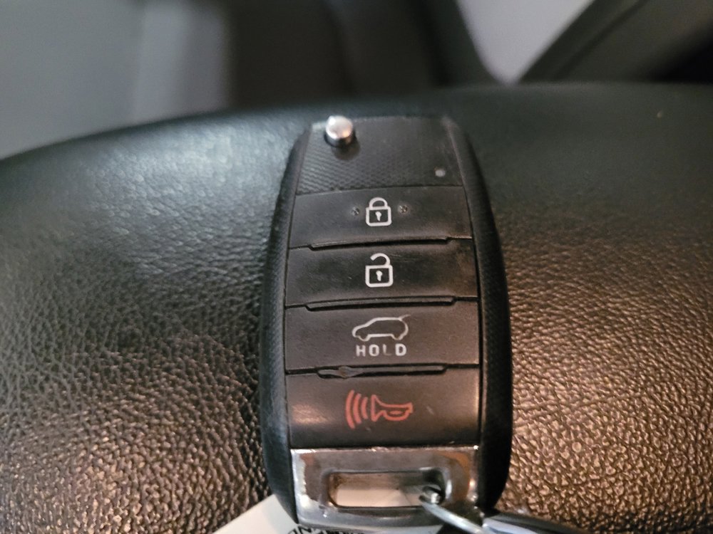 Used 2017 Kia Soul FWD image 32