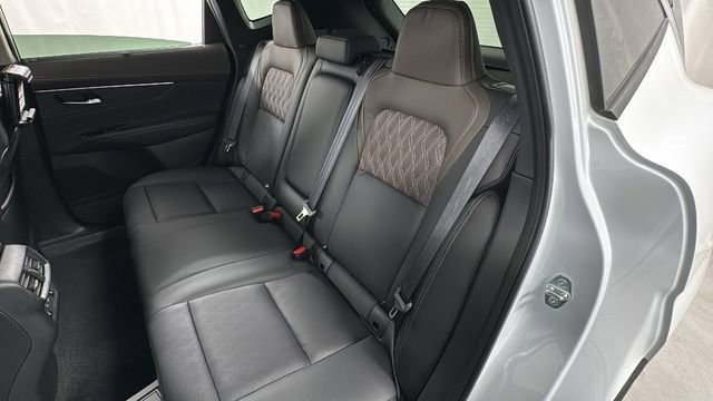 New 2026 Nissan Murano Platinum w/ Cargo Package AWD/4WD image 12