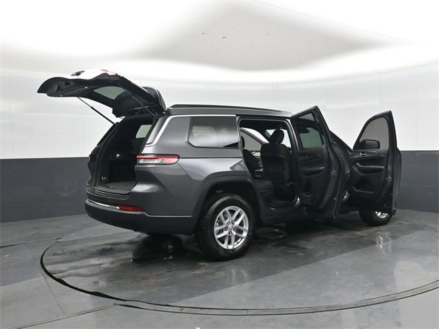 New 2025 Jeep Grand Cherokee L Laredo image 48