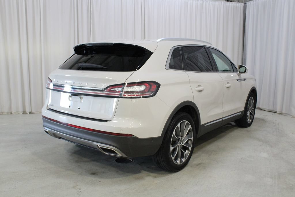 Used 2023 Lincoln Nautilus Reserve w/ Equipment Group 201A AWD/4WD image 27