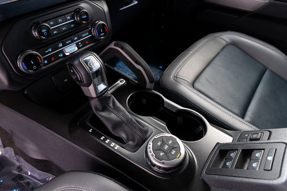 Used 2022 Ford Bronco Outer Banks w/ Sasquatch Package image 24