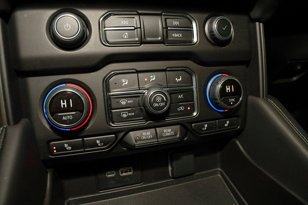 Used 2023 Chevrolet Tahoe Z71 AWD/4WD image 19