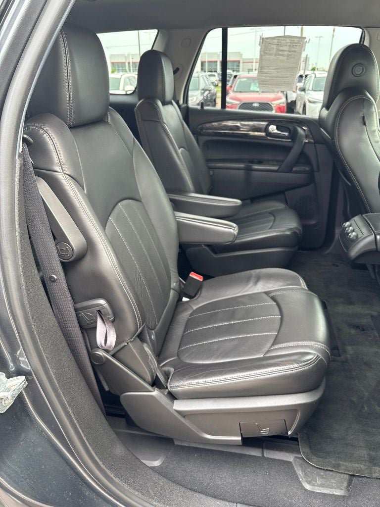 Used 2014 Buick Enclave Leather AWD/4WD image 29