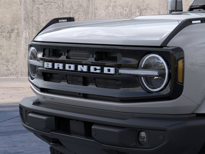New 2026 Ford Bronco Outer Banks AWD/4WD image 19
