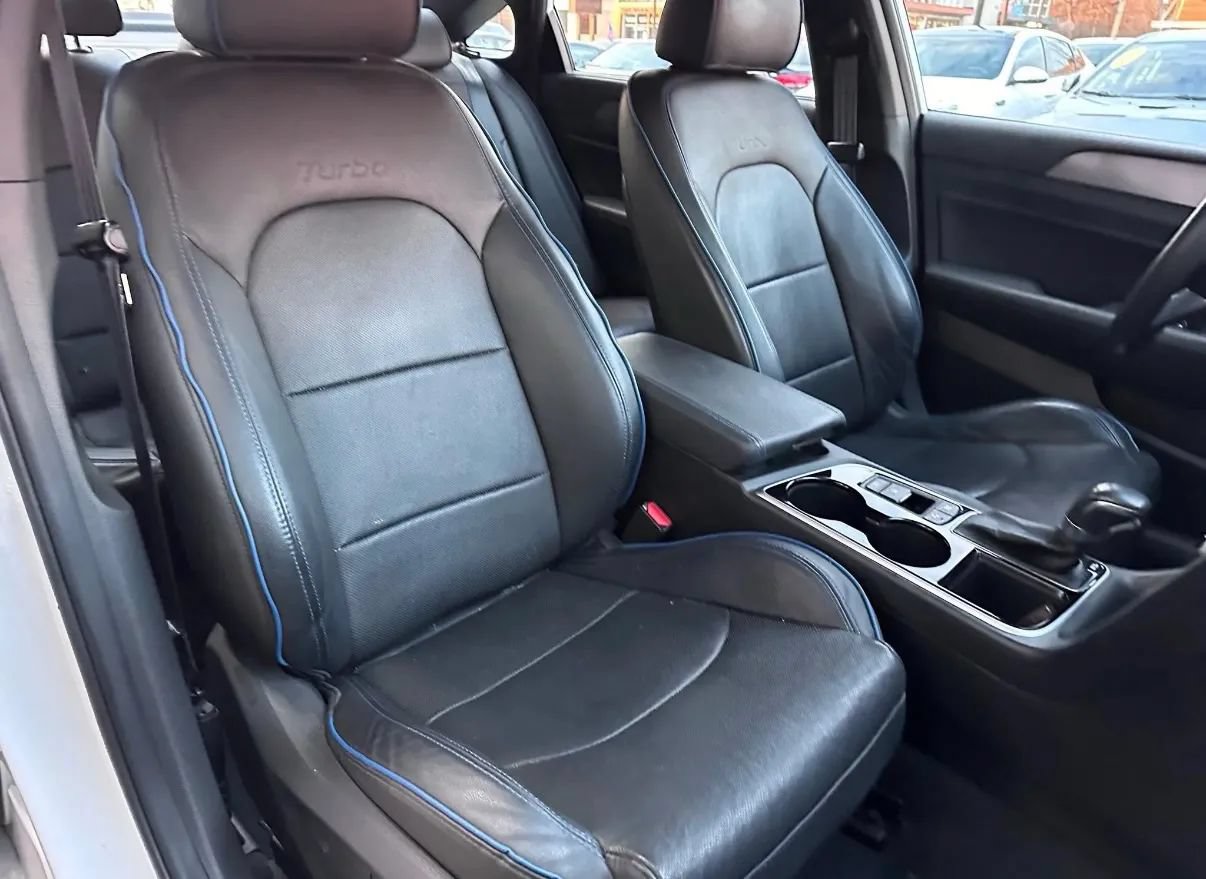 Used 2018 Hyundai Sonata Limited FWD image 12