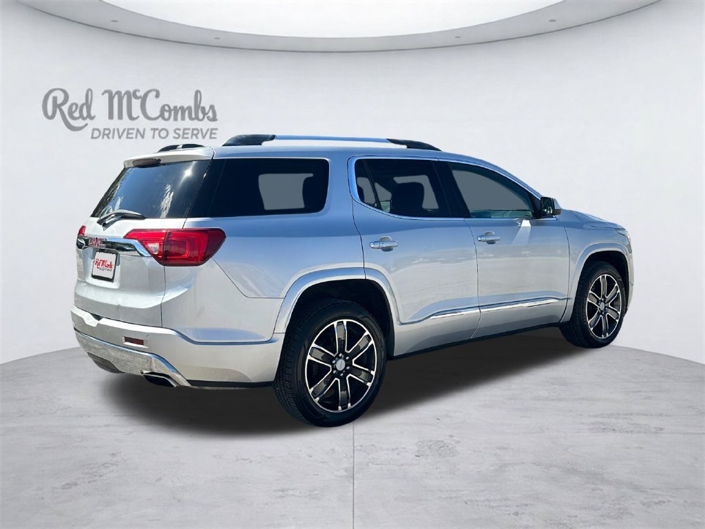 Used 2019 GMC Acadia Denali w/ Technology Package FWD image 5