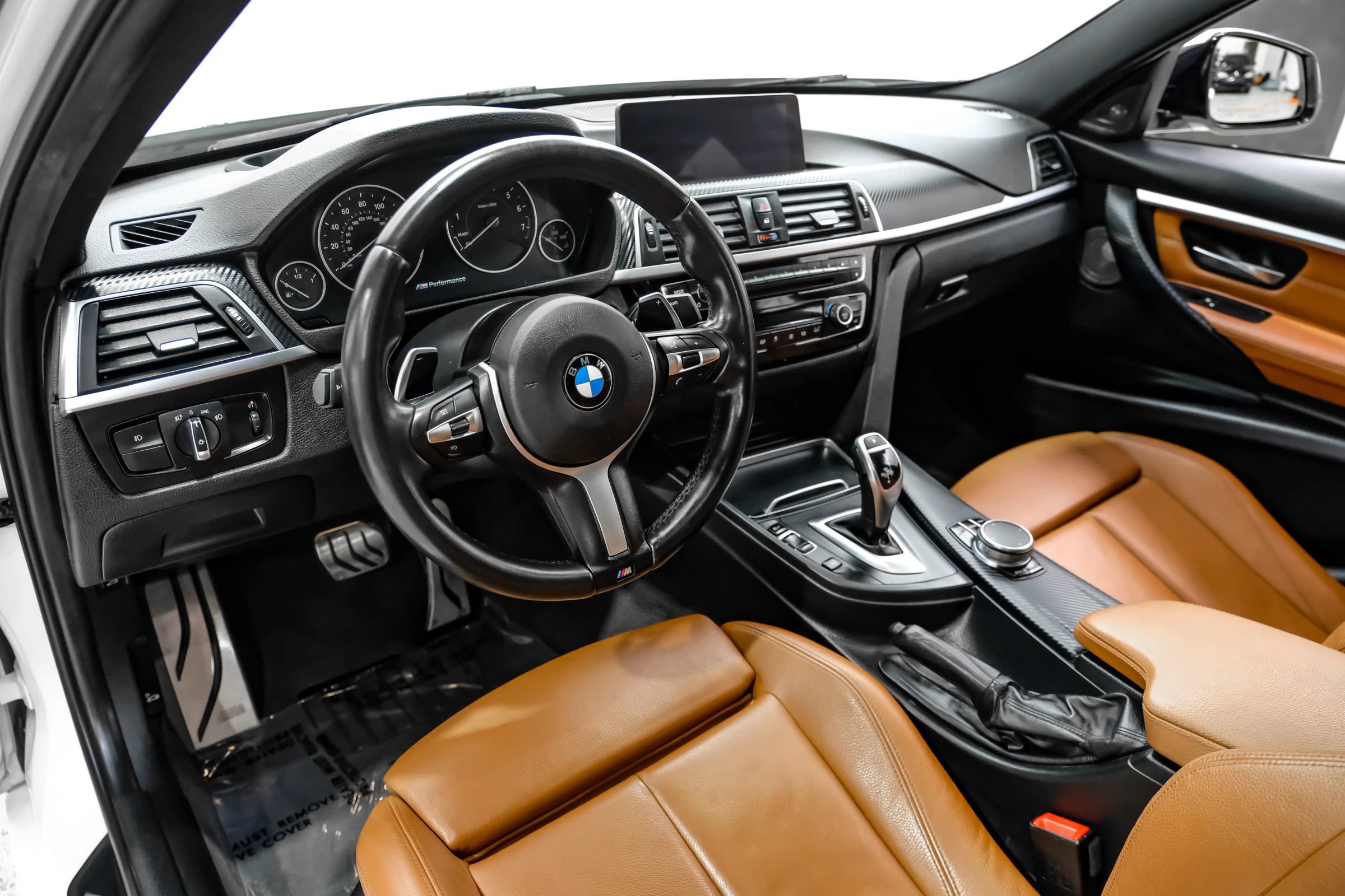Used 2017 BMW 340i Sedan RWD image 14