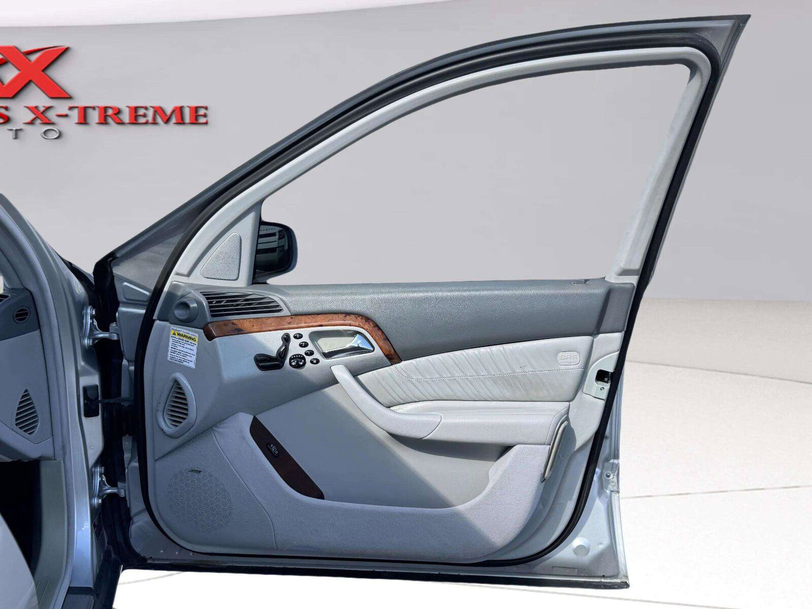 Used 2002 Mercedes-Benz S 500 image 45