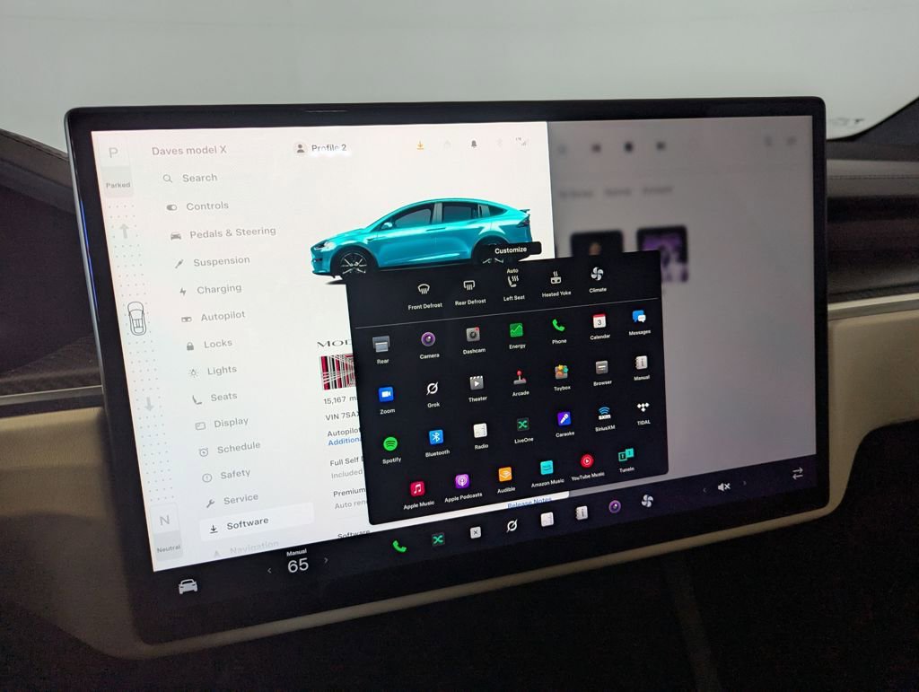 Used 2022 Tesla Model X Plaid image 76