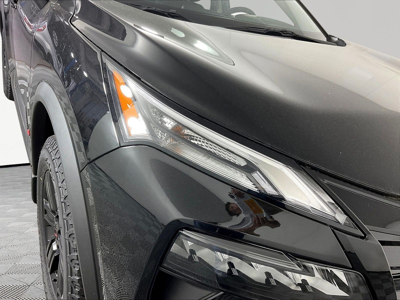 New 2026 Nissan Rogue SV AWD/4WD image 8