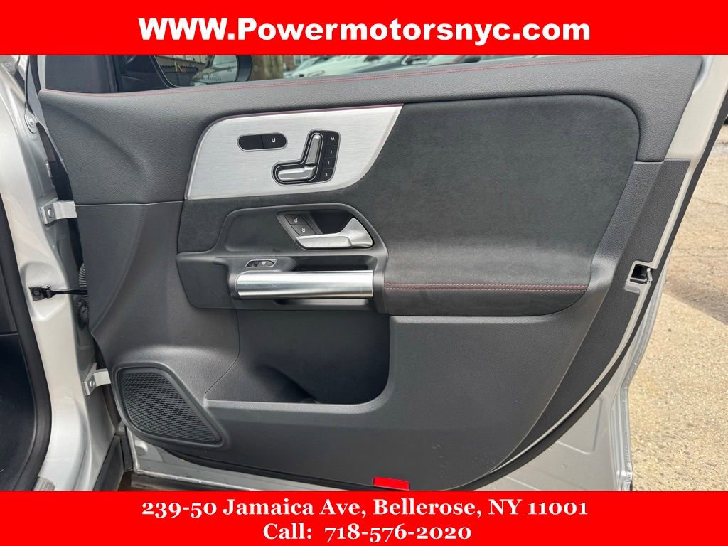 Used 2022 Mercedes-Benz GLA 35 AMG 4MATIC w/ Premium Package Lite image 33