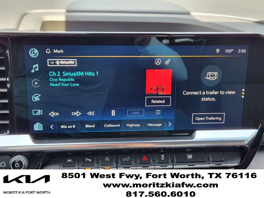 Used 2023 Chevrolet Silverado 1500 High Country w/ High Country Premium Package AWD/4WD image 16