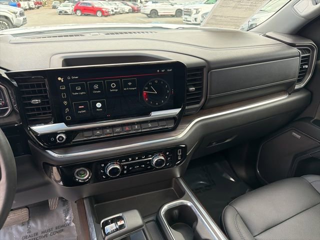 Used 2023 GMC Sierra 1500 SLT w/ SLT Premium Package image 17