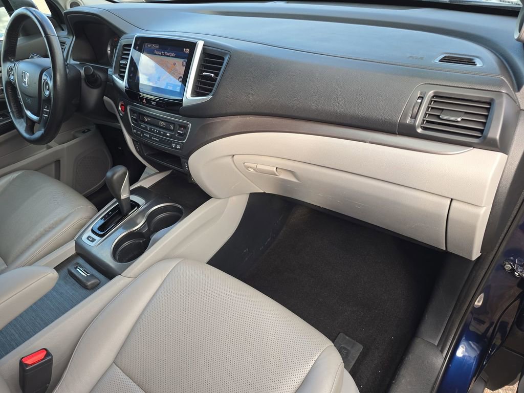 Used 2017 Honda Ridgeline RTL-T image 29