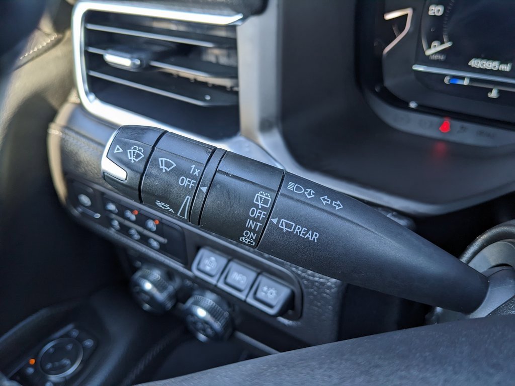 Used 2024 GMC Yukon XL Denali image 59