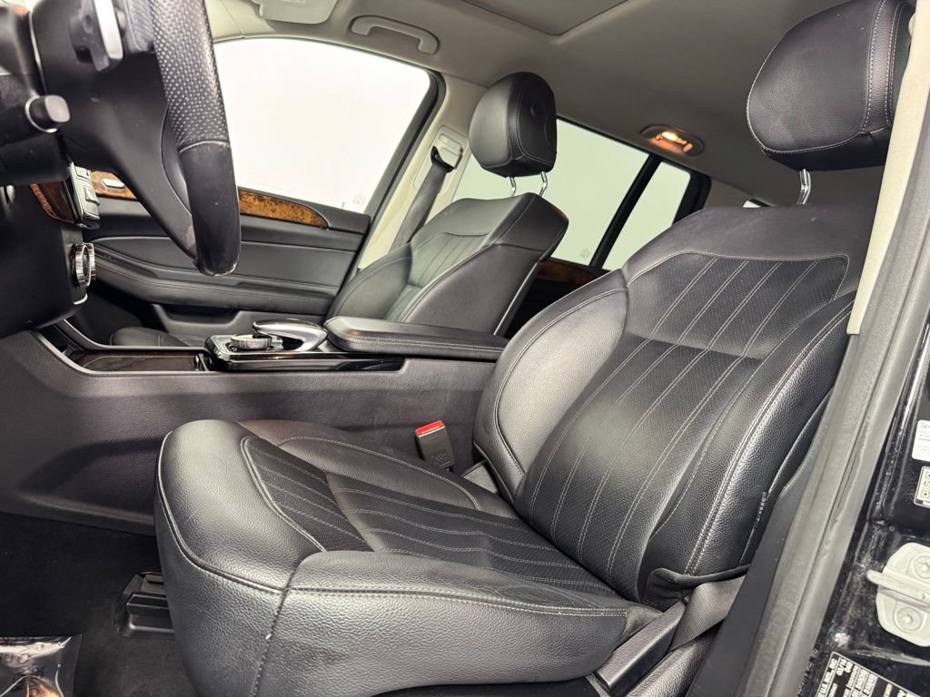 Used 2017 Mercedes-Benz GLS 450 4MATIC image 11