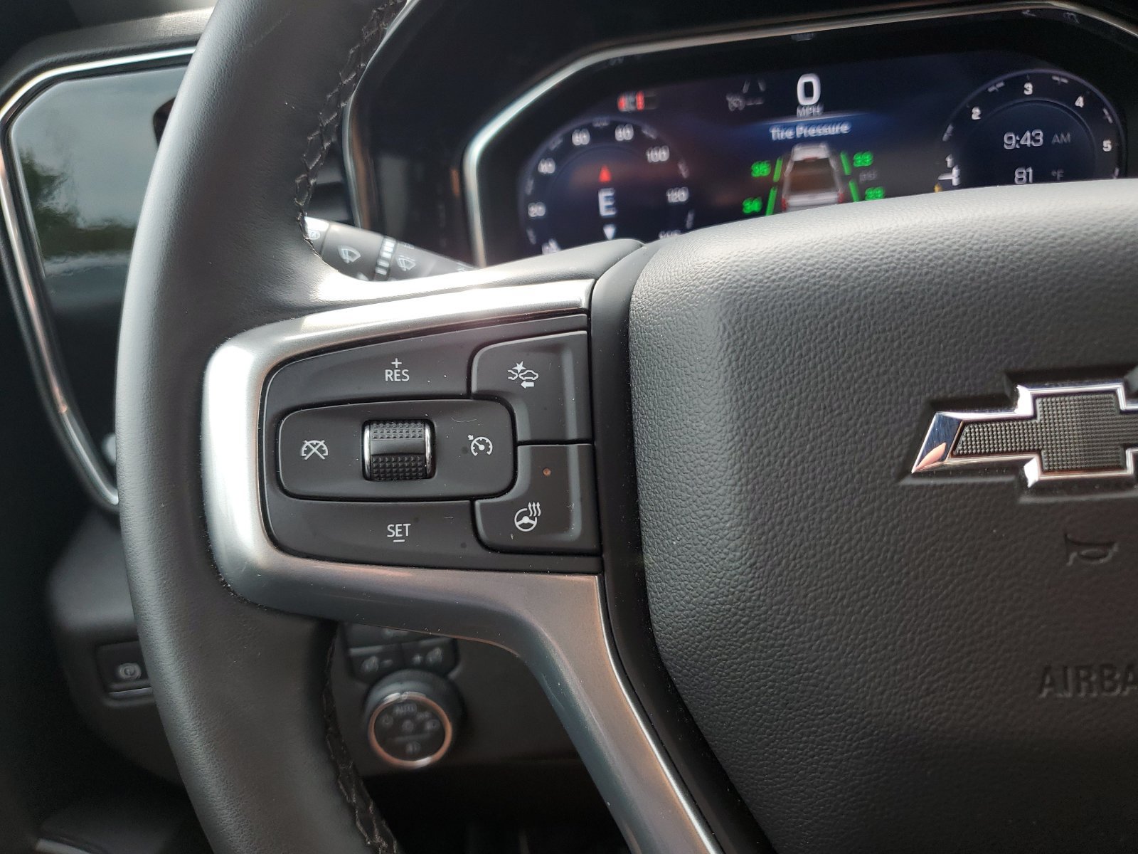 Used 2026 Chevrolet Silverado 1500 RST w/ RST Select Package AWD/4WD image 22