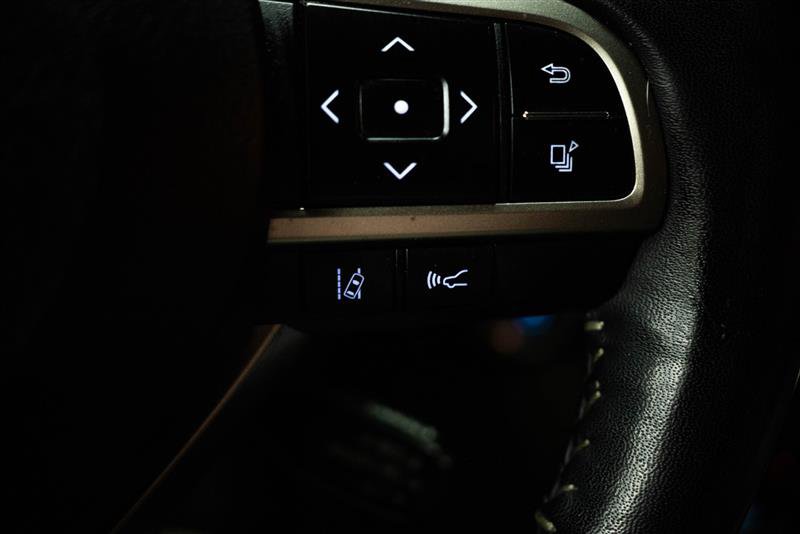 Used 2022 Lexus RX 450h AWD w/ Premium Package image 19