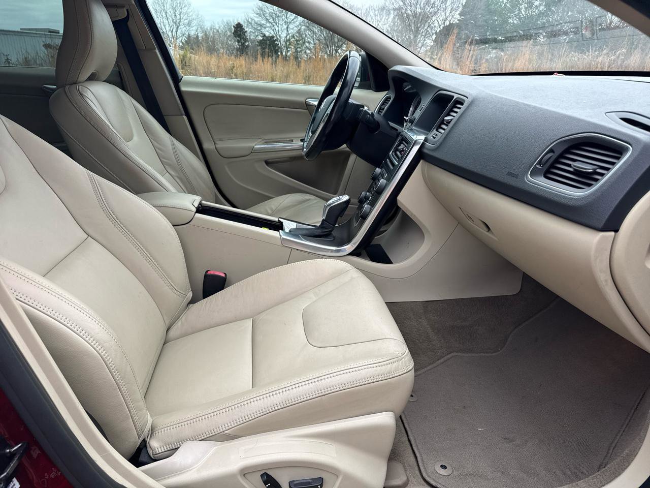 Used 2013 Volvo S60 T5 image 22