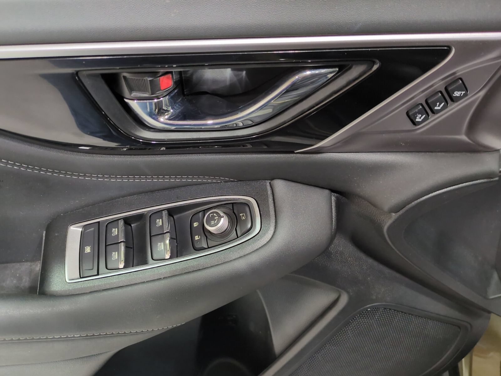 Certified 2023 Subaru Outback Touring AWD/4WD image 18