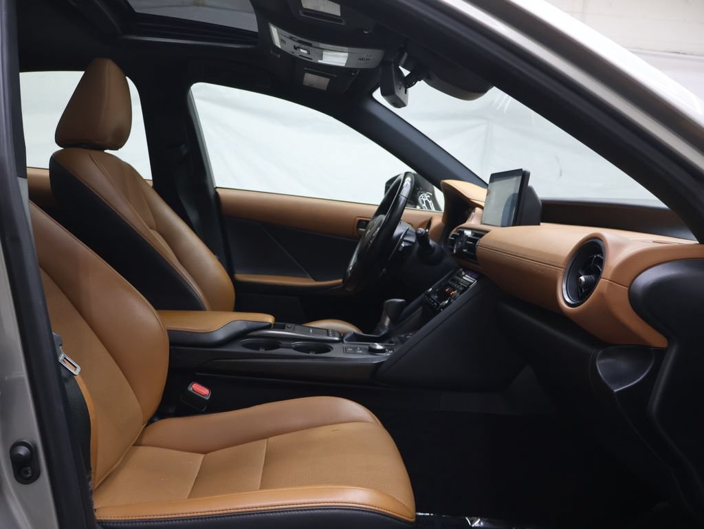 Used 2023 Lexus IS 300 w/ Premium Package RWD image 9