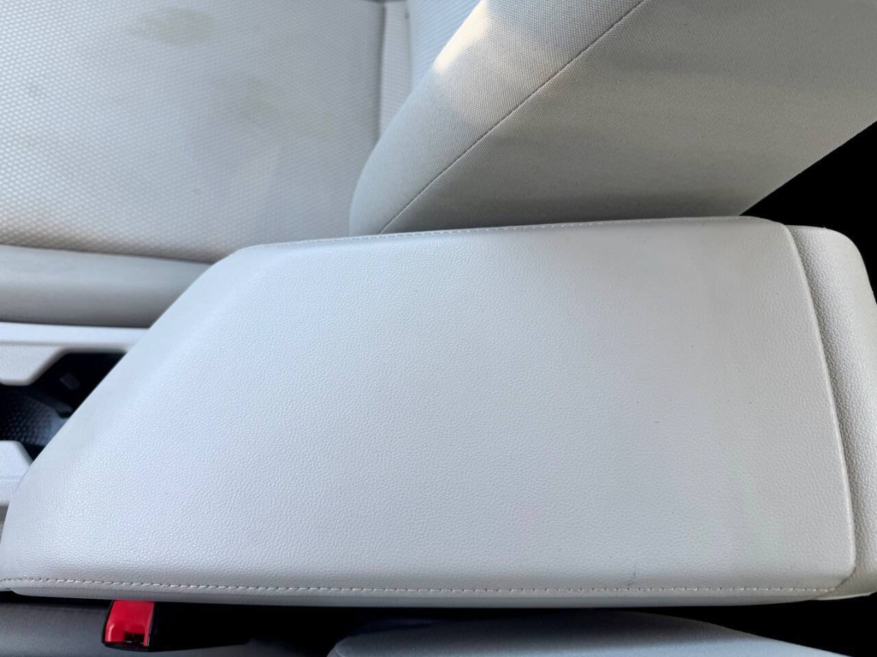 Used 2019 Volkswagen Jetta S FWD image 40