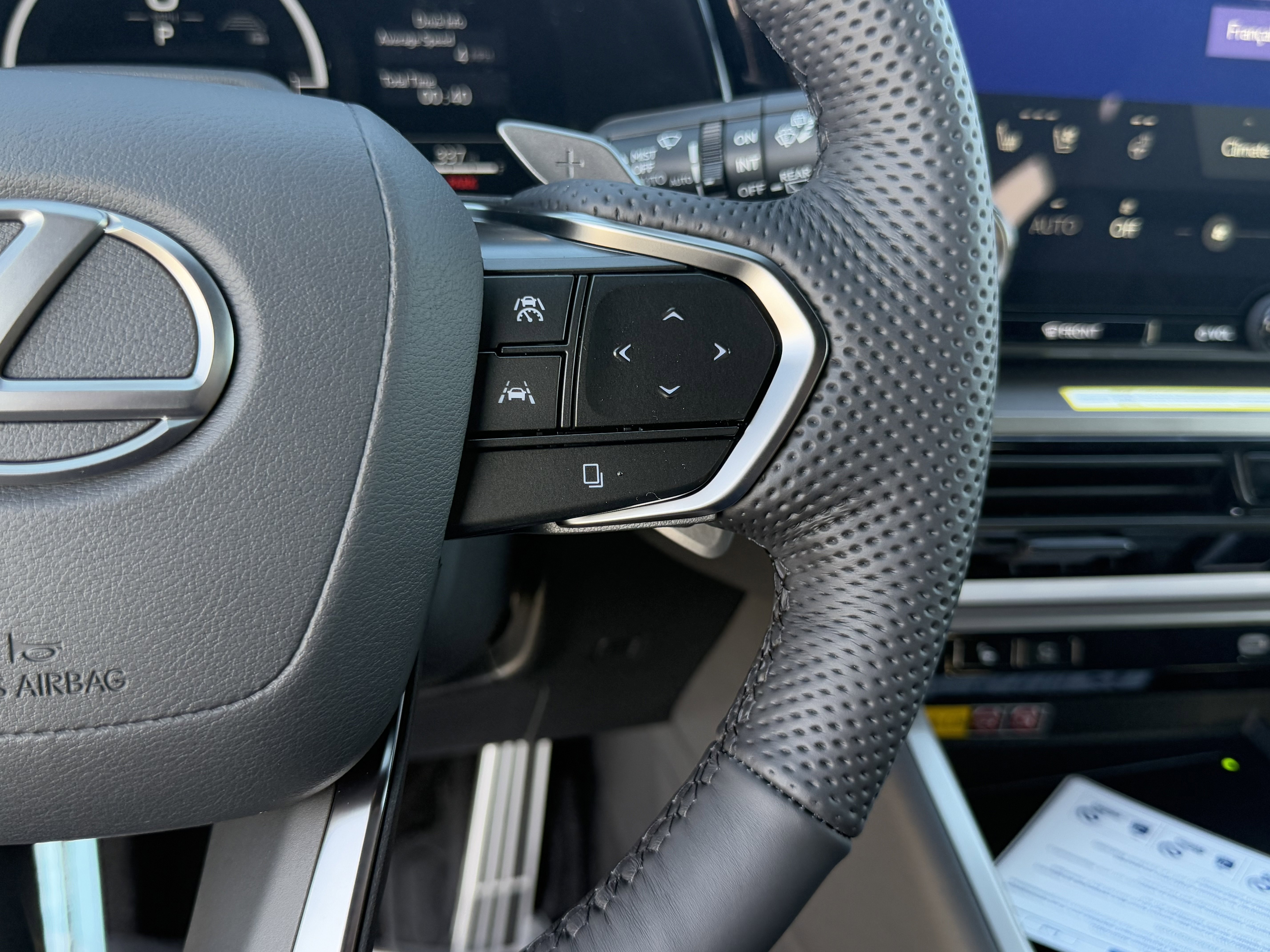 New 2026 Lexus TX 500h AWD image 23