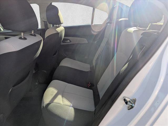 Used 2011 Chevrolet Cruze LS image 12