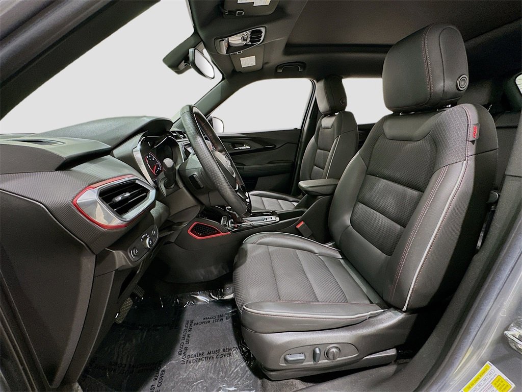 Used 2023 Chevrolet TrailBlazer RS w/ Sun and Liftgate Package image 22