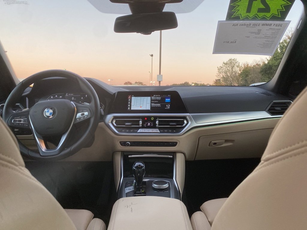 Used 2021 BMW 330i Sedan w/ Convenience Package image 16