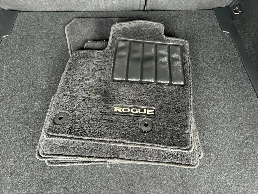 Certified 2023 Nissan Rogue S FWD image 12