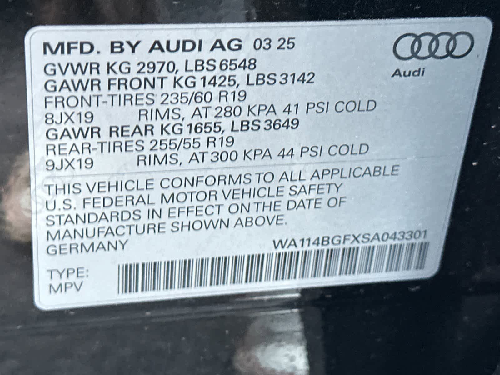 New 2025 Audi Q6 e-tron Premium AWD/4WD image 29