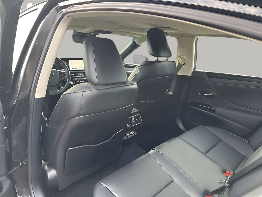 Used 2024 Lexus ES 350 w/ Premium Package image 18