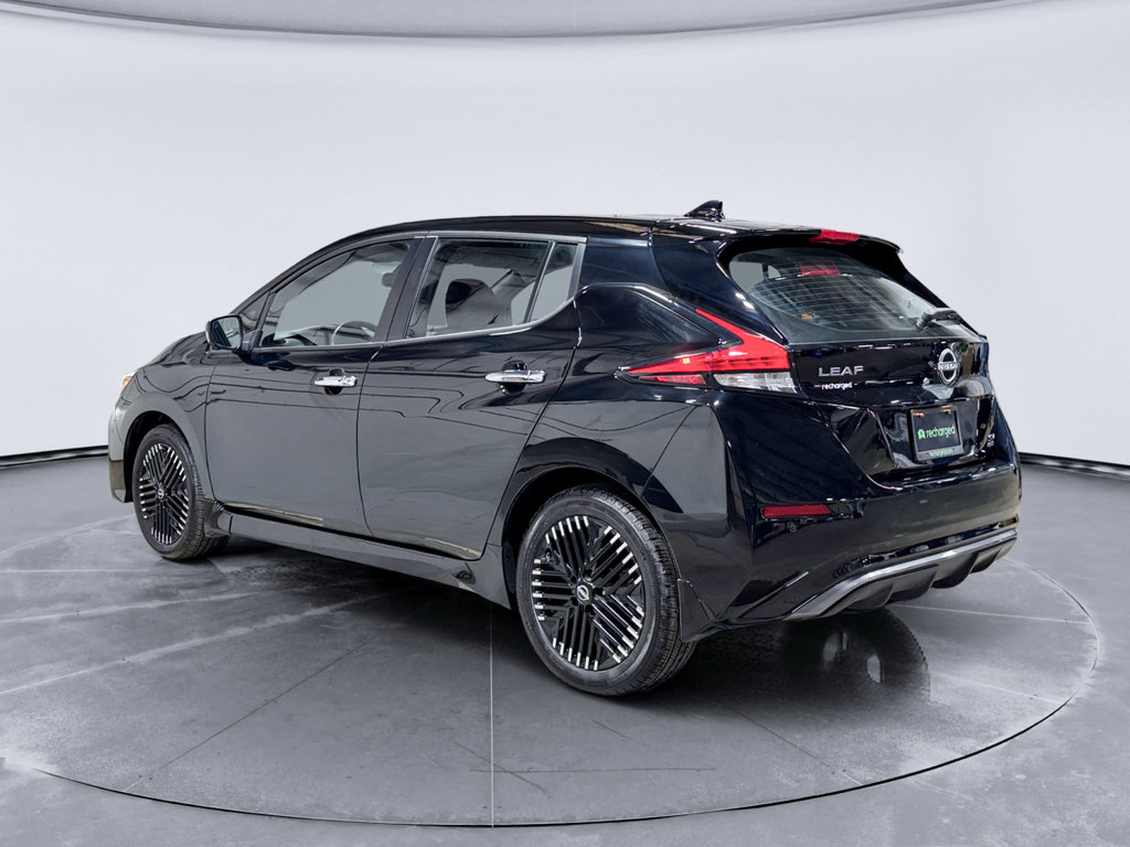 Used 2024 Nissan Leaf SV Plus FWD image 2
