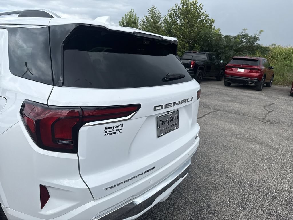 Certified 2026 GMC Terrain Denali AWD/4WD image 33
