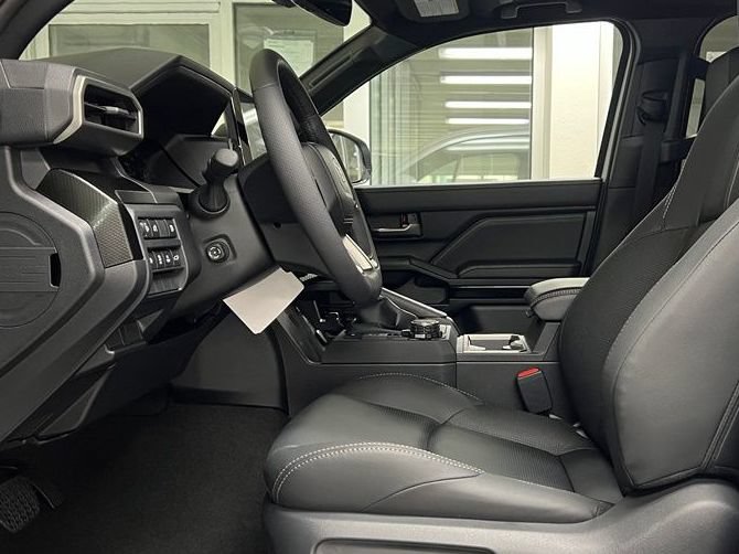 New 2026 Toyota 4Runner Limited AWD/4WD image 7