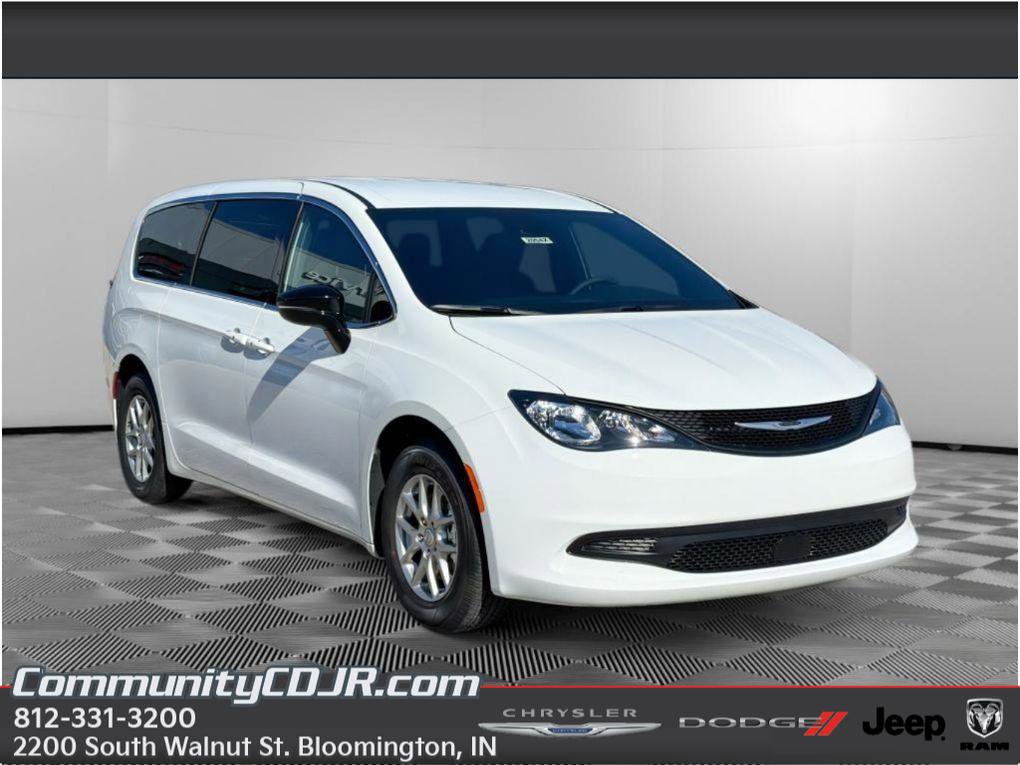 New 2026 Chrysler Voyager LX FWD image 1