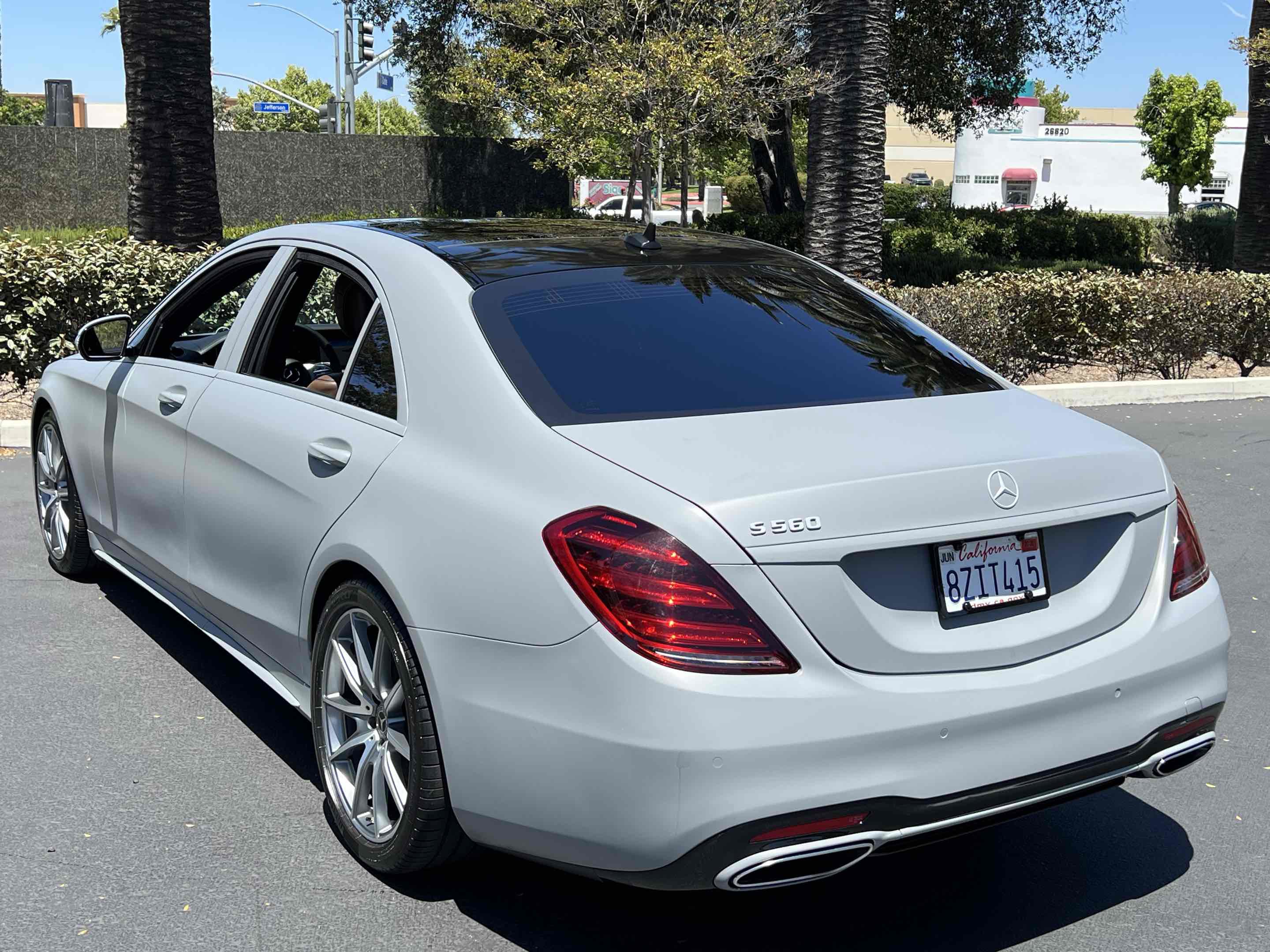 Used 2018 Mercedes-Benz S 560 Sedan image 23