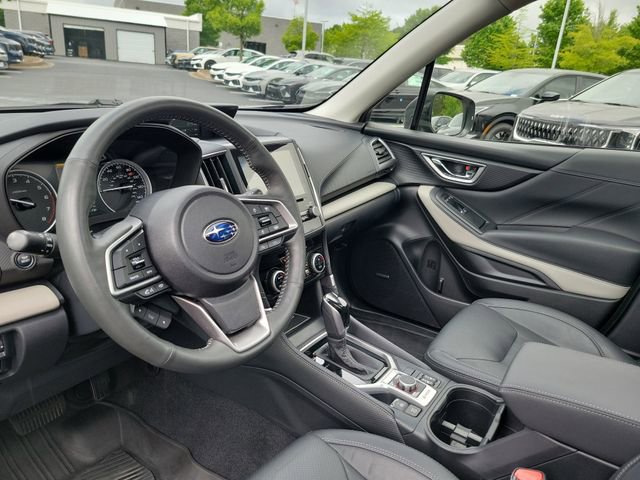 Used 2023 Subaru Forester Limited AWD/4WD image 12