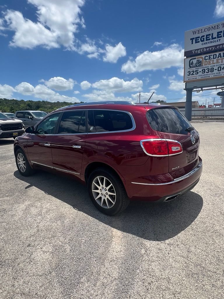 Used 2015 Buick Enclave Leather FWD image 2