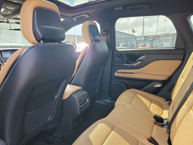 Used 2022 Lincoln Corsair Grand Touring w/ Elements Technology Bundle image 5