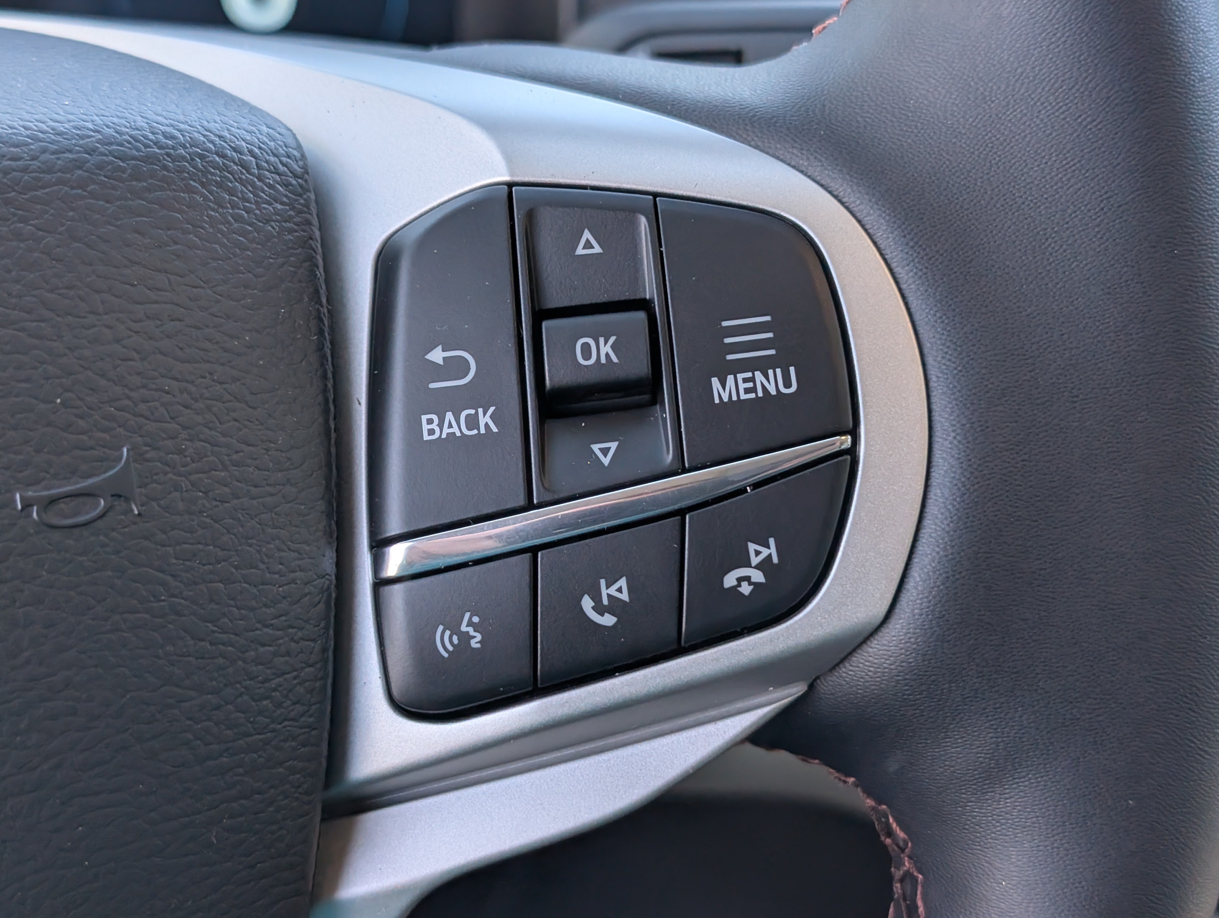 New 2026 Ford Explorer Active w/ Active Comfort Package AWD/4WD image 22