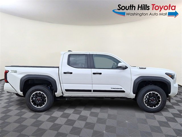 New 2025 Toyota Tacoma TRD Off-Road image 7