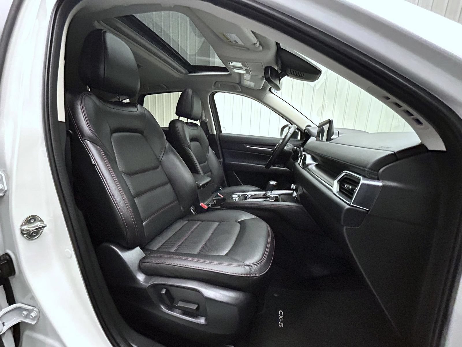 Used 2025 MAZDA CX-5 Carbon Edition AWD/4WD image 15